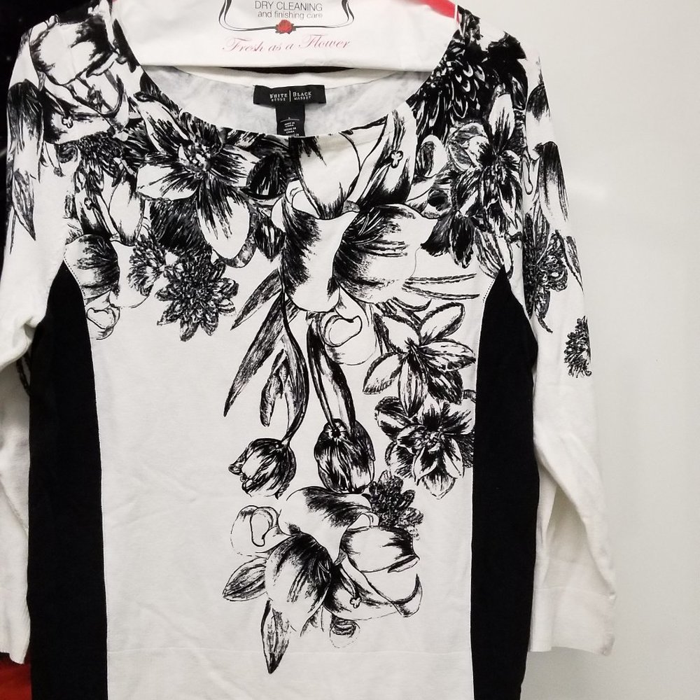 NWT White House Black Market sweater size L